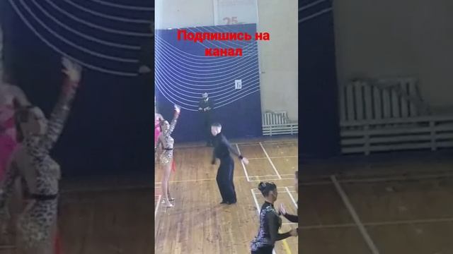 Как я докатился до жизни такой #youtubeshorts #шпагатдома #topchannel #topcontent #challenge