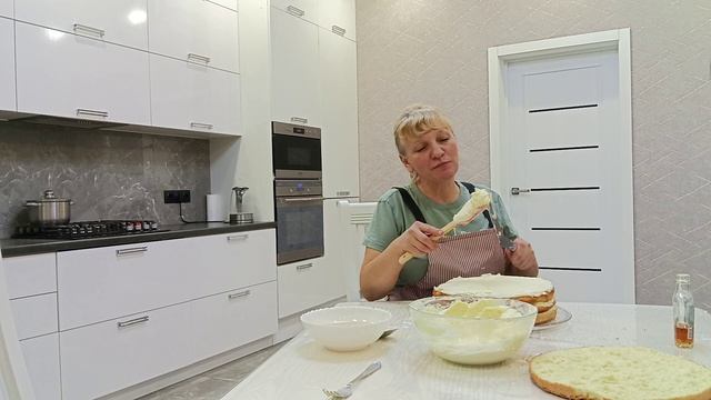78. Поздравляем всех с Крещением! Пробуем торт.
