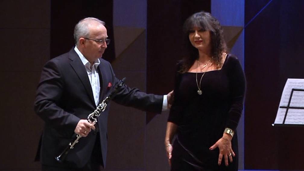 Piazzolla "Milonga sin palabras" | Vladimir Lovchikov, Inna Hapsas