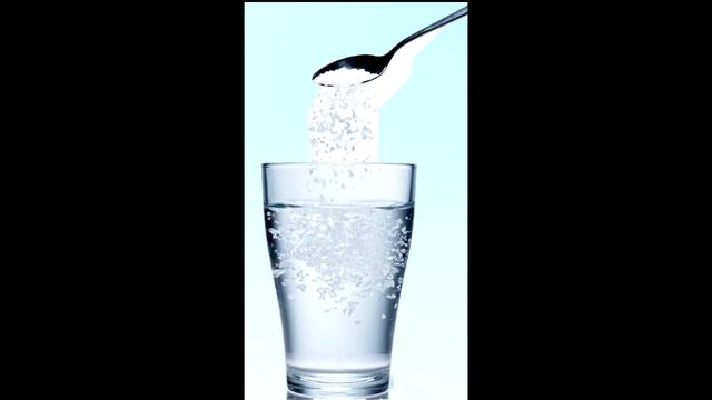 Крещенская вода. Что с ней делать утром 19 января для женского здоровья: советы и ритуалы
