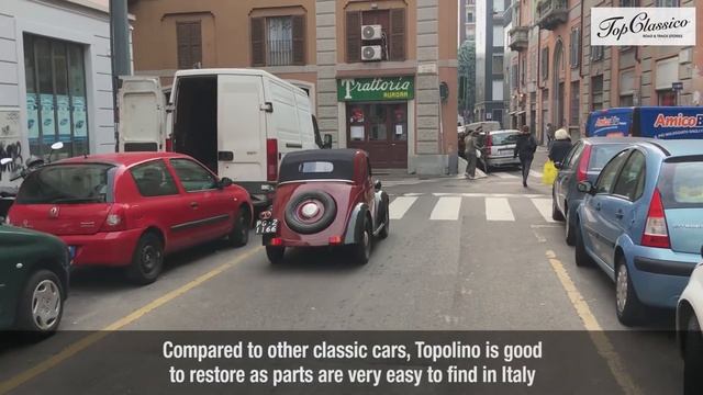 Una Topolino amaranto a spasso per Milano