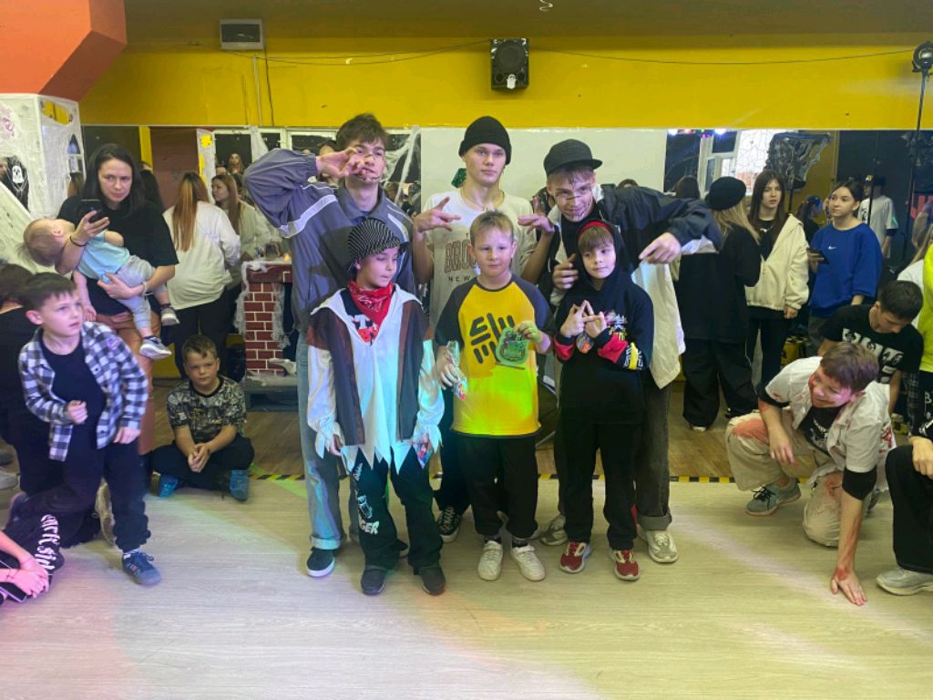 отвечаю подписчикам . . .