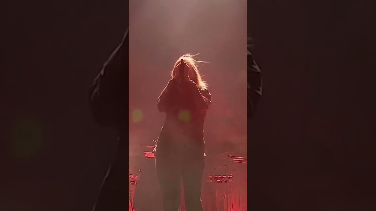 Portishead playing Glory Box live at 2013 Glastonbury Festival