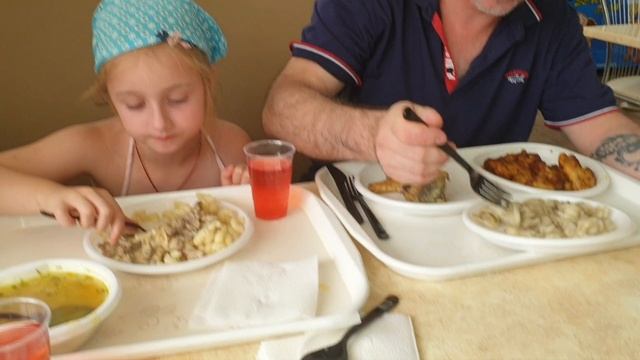 Сукко Галечный чисты пляж района Анапы