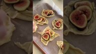 Figs in pastry 🥰 always delicious! #govegan #vegan