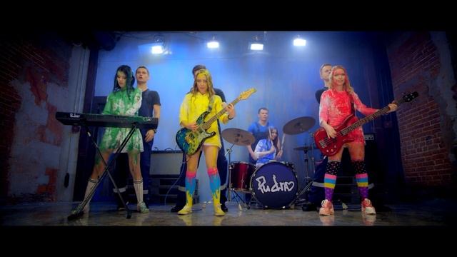 Новинка: Pudra ft Нюта (Анна Байдавлетова, группа Ранетки) "Подруги" (Телевизионная версия)