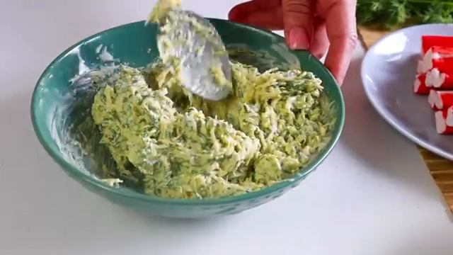 Салат из крабовых палочек с кукурузой пошаговый рецепт