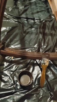 Реставрировала старый стул