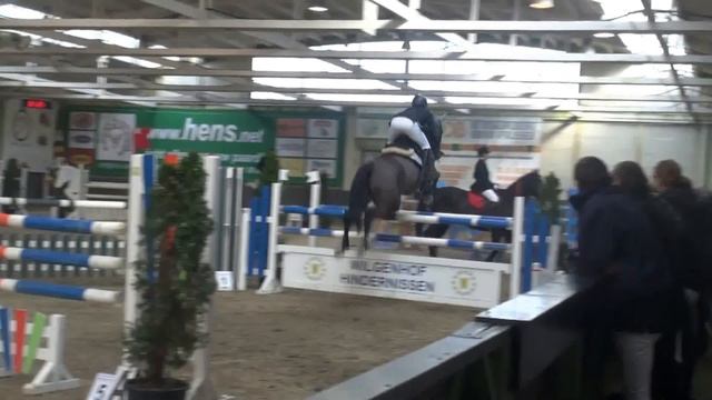 COCO VAN DEN AARD Z Z INDOOR