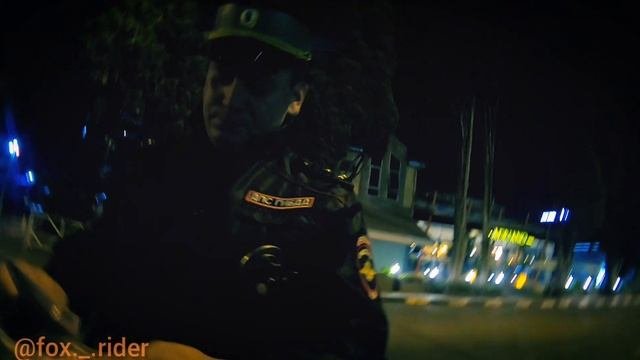 Чуть не задавил полицейского!/Motoninja, Ilyusha_r1 /Diablo_r1 /Дважды остановили полицейские