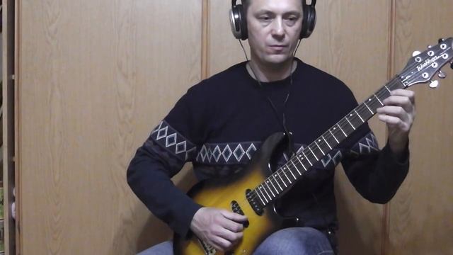 Сравнение электрогитар Washburn BT 4 и Cort CR 200