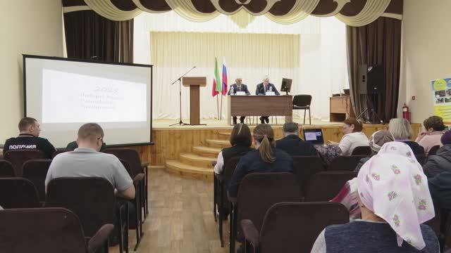 Аксарда халык җыены узды