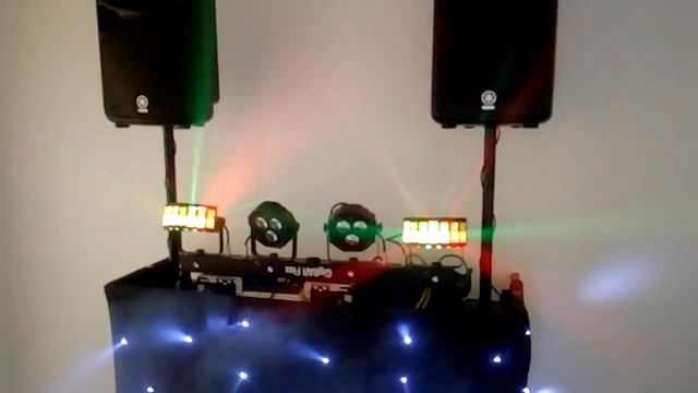 Chauvet Gig Bar Flex - Yamaha Stagepas 600 BT - Song Area