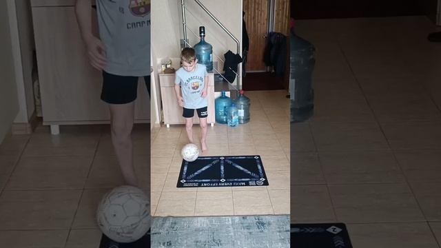 Тренировочный коврик в деле).mp4