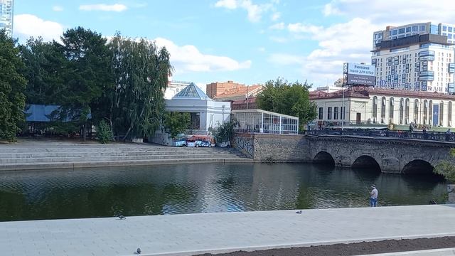 Рыбалка у Каменного моста.