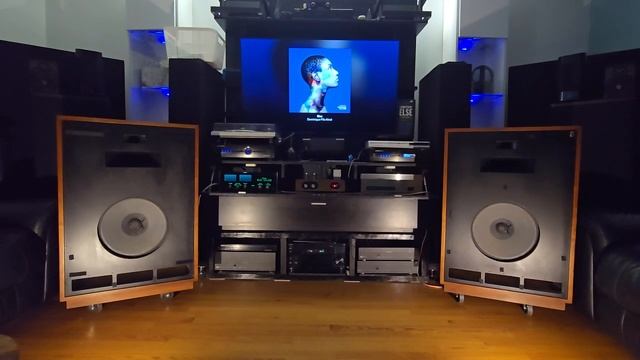 Klipsch Cornwall Speakers and Mcintosh Mc2505