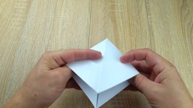 Как сделать кораблик из бумаги за 2 минуты?