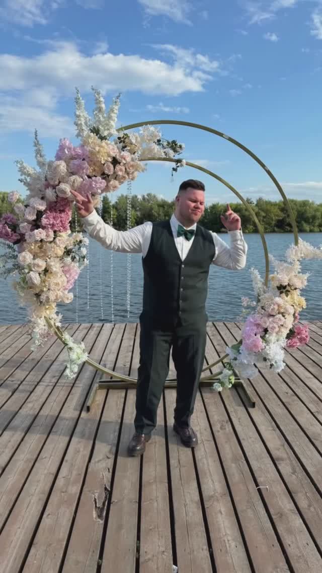 А Вы уже нашли ведущего? #wedding #мощныйведущий #party #dj #выезднаяцеремония #love #ведущий