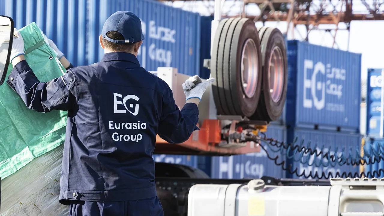 Работа на складе EG в г. Хэйхэ (КНР)