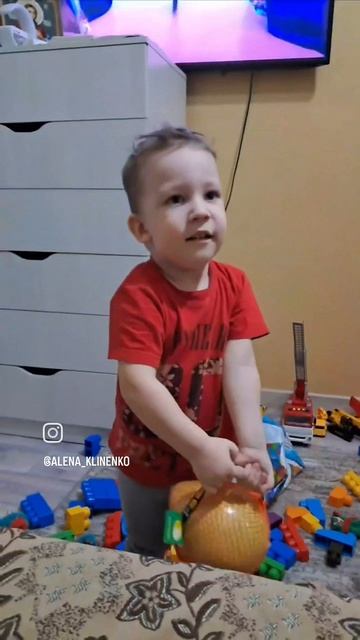 1000042449.mp4