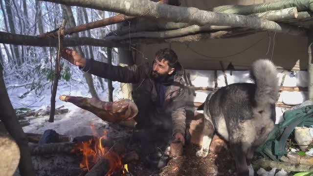 SOLO ХАКАН 3 Days WINTER CAMPING in Blizzard With My Dog.  -12°