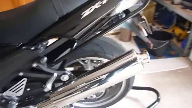 Kawasaki ZX14 at idle.