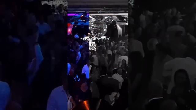 Яркие вечеринки