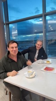 Случайно в аэропорту