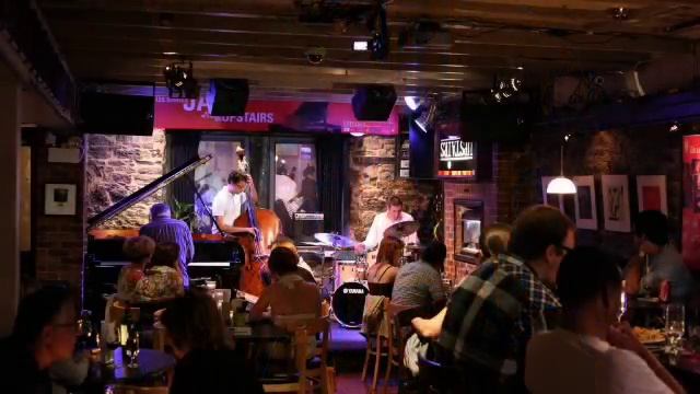 Джаз-клуб «ViktorJazz» №327 Jazz Swing импровизация музыка Виктора Анохина Джаз Классик Трио