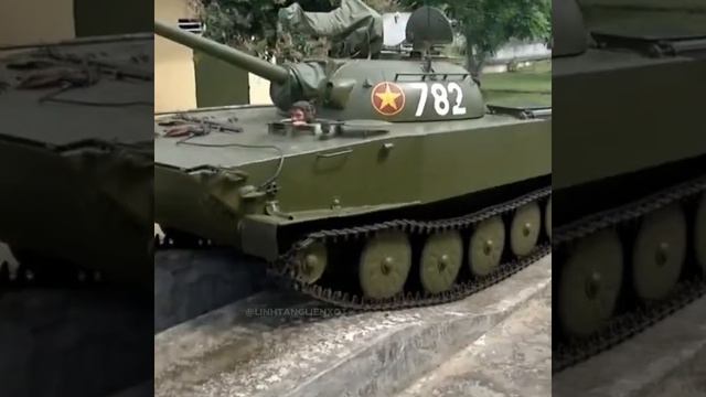 Type 63 - китайский лёгкий плавающий танк 1960-х годов.