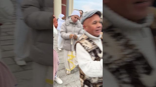 Харинама, Харе Кришна и танцы в экстазе!