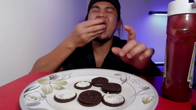 MUKBANG ASMR OREO WITH HEINZ TOMATO KETCHUP I PVK 2.0