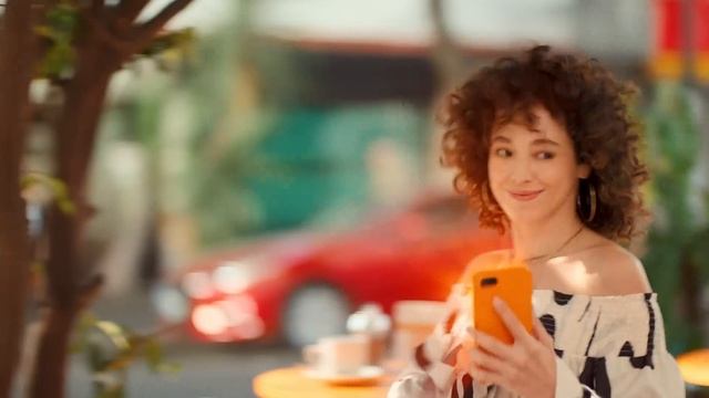 Официальное приложение Temu для рекламы крупной игры "Покупай как миллиардер"