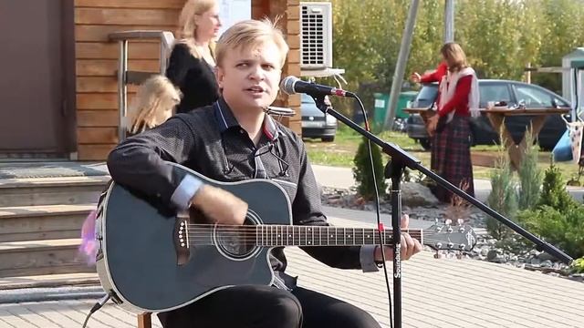 Выступление артистов на осеннем фэсте