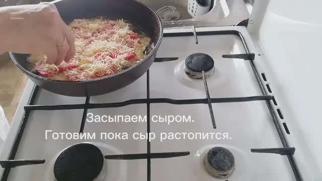 Баклажан с куриной грудкой на сковороде. Вкусно. Быстро.