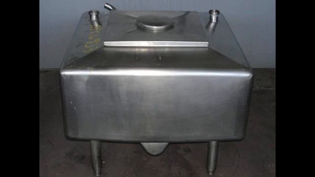 APV Crepaco Inc. 80 gallon stainless steel balance tank