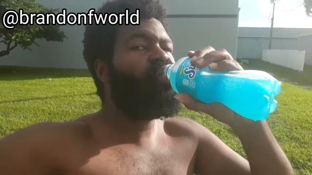 Sunkist Berry Lemonade Review | I'M HUNGRY, DAMNIT!!!