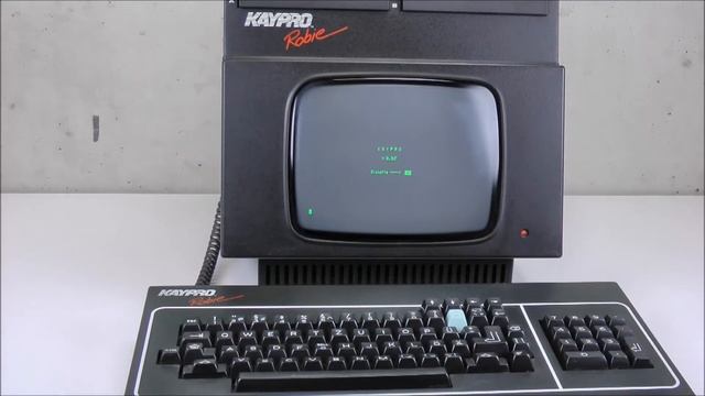 Kaypro Robie - "Darth Vader's lunchbox" - very rare CP/M Computer from 1984