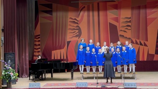 Муз. К. Молчанова, сл. М. Львовского «Вот солдаты идут».