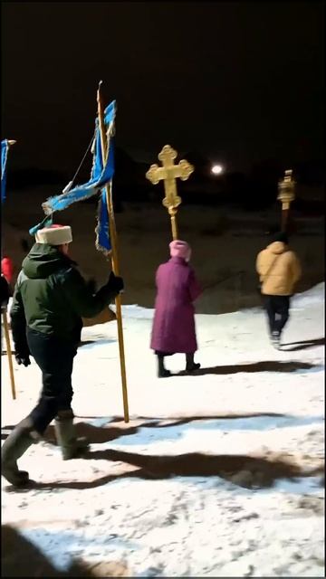 КРЕСТНЫЙ ХОД К НИКОЛЬСКОМУ ИСТОЧНИКУ НА КРЕЩЕНИЕ ГОСПОДНЕ В ВЯТСКИХ ПОЛЯНАХ