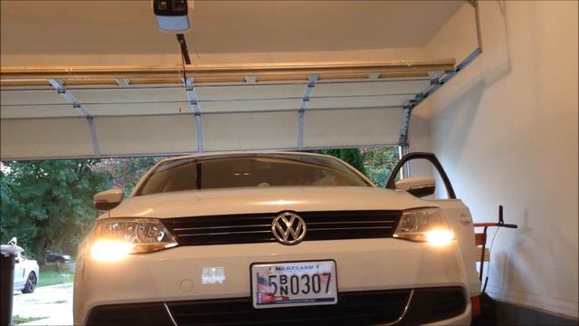 2014 VW Jetta - Hella Supertones