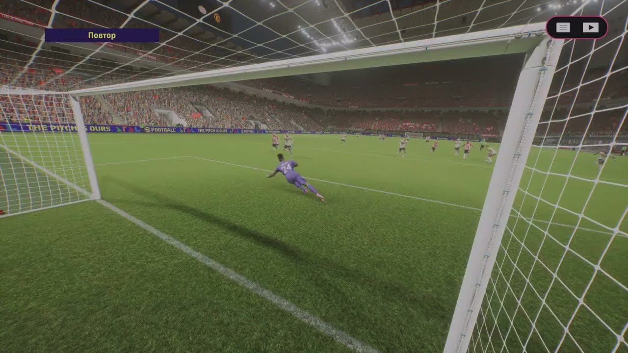 eFootball 2025. Без тычка никак