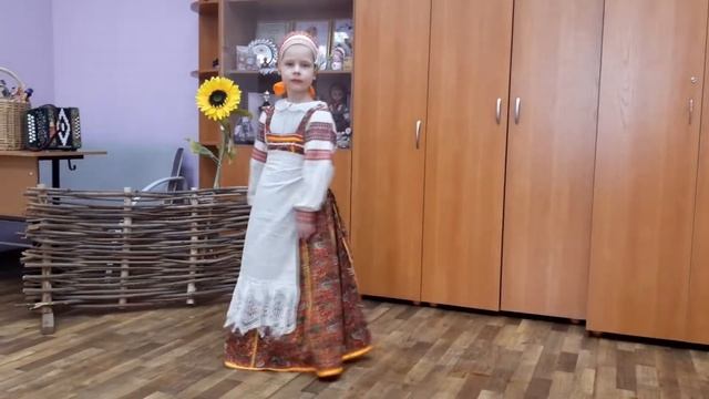 Емельяненко Екатерина "Ходила младёшенька ", "Берёзонька"