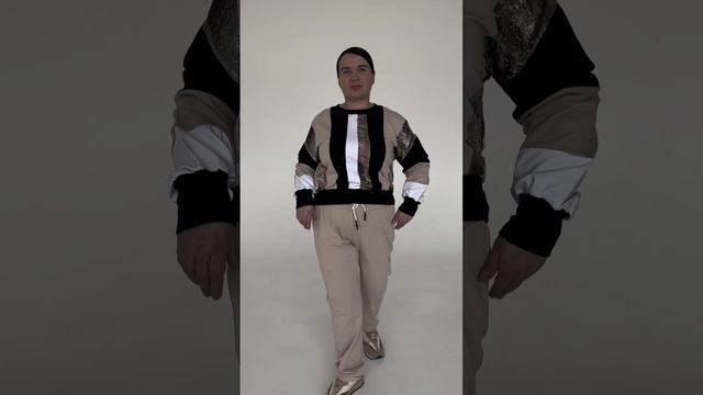 🔥 Спешите приобрести 👌 стильные женские костюмы высокого качества по суперцене! 😍