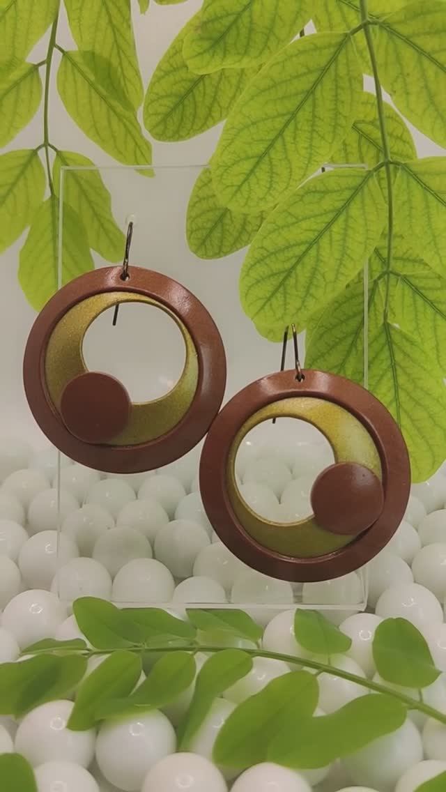 ЛОТ 0058
СЕРЬГИ