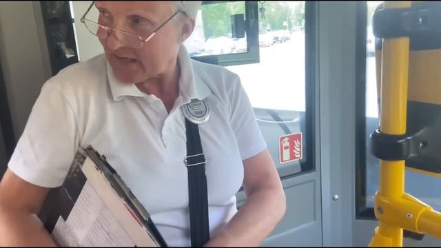 Контролёр ГКУ в СПБ требует лишнего но пассажир оказался грамотный