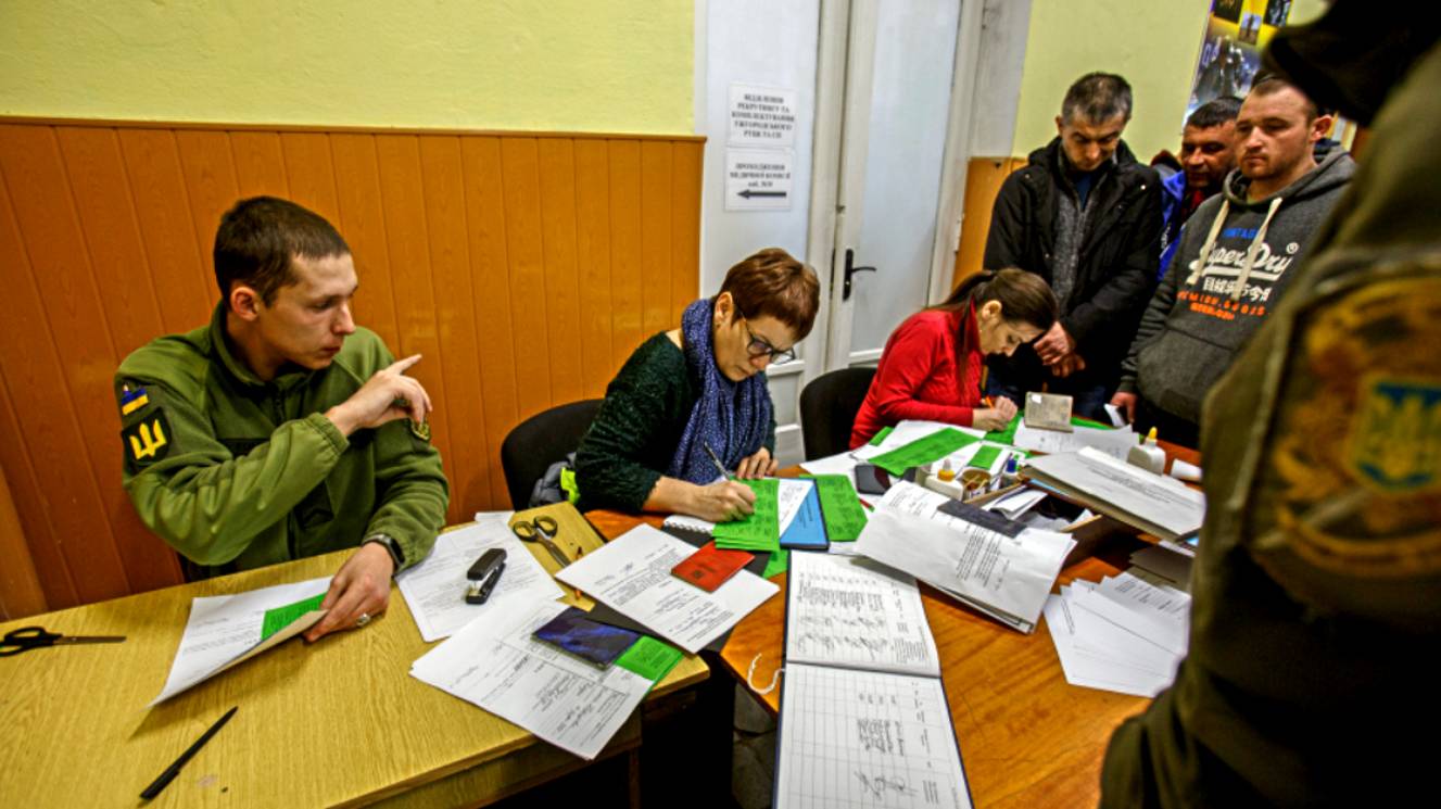 На Украине рассказали о мобилизации 18-летних студентов