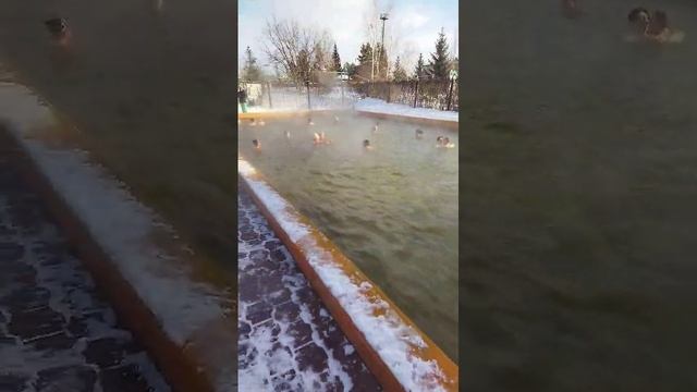 Термальный бассейн.mp4