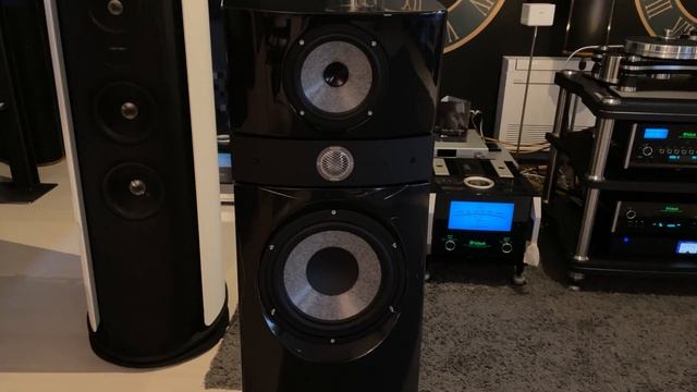 McIntosh MC1.25KW FOCAL Scala UTOPIA Evo Holly Cole - Hum Drum Blues [4Kᵁᴴᴰ]