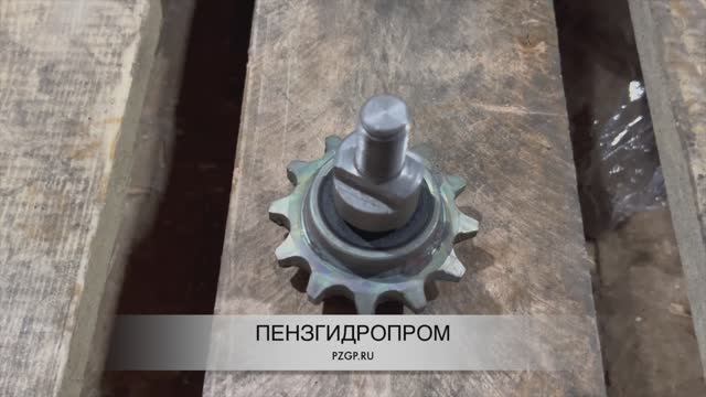 Звездочка натяжная в сборе ЗСК-15.00.040